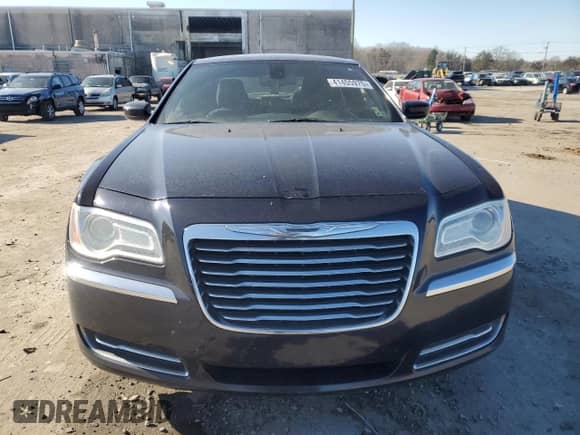 2011 Chrysler 300 с VIN 2C3CA4CG3BH516754, выставлен на аукционе Copart как лот 41455975 с пробегом 219 687 миль миль и Списание • Salvage title. История ставок и продаж доступна на DreamBid. Изображение 5.