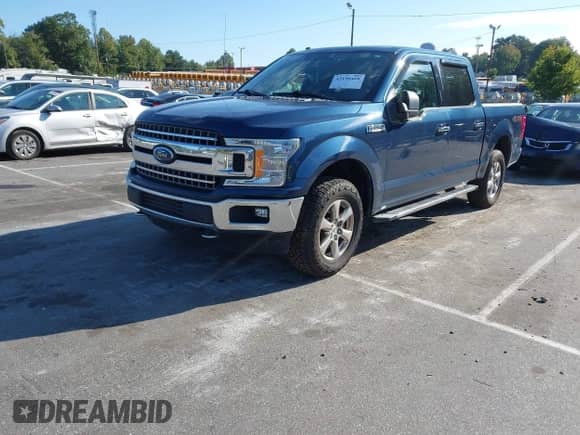 2018 Ford F-150 XL z VIN 1FTEW1EB1JFA00995, wystawiony jako IAAI lot #43190468 z przebiegiem 103 881 mil mil oraz . Historia ofert i sprzedaży dostępna na DreamBid. Obrazek 2.