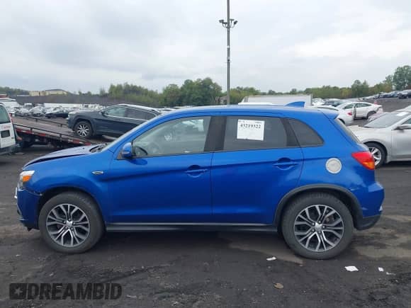 2019 Mitsubishi Outlander ES с VIN JA4AR3AU5KU019923, выставлен на аукционе IAAI как лот 43219322 с пробегом 79 269 миль миль и . История ставок и продаж доступна на DreamBid. Изображение 14.