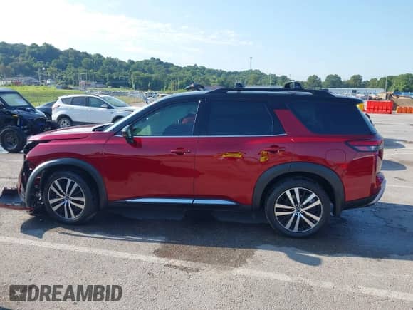 2023 Nissan Pathfinder Platinum с VIN 5N1DR3DK5PC248253, выставлен на аукционе IAAI как лот 42950675 с пробегом 14 319 миль миль и . История ставок и продаж доступна на DreamBid. Изображение 14.