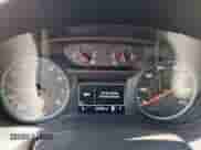 2019 Chevrolet Malibu LT с VIN 1G1ZD5ST0KF153681, выставлен на аукционе Copart как лот 71928335 с пробегом 107 035 миль миль и Списание • Salvage title. История ставок и продаж доступна на DreamBid. Изображение 9.