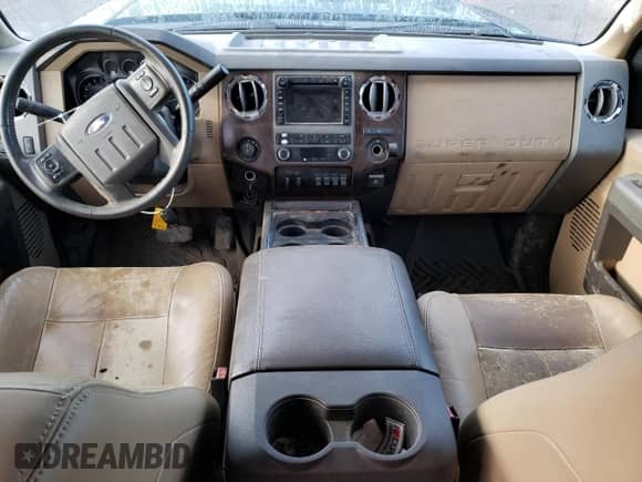 2011 Ford F-250 XL z VIN 1FT7W2BT7BEA03449, wystawiony jako Copart lot #68539755 z przebiegiem 272 849 mil mil oraz Szkoda całkowita • Salvage title. Historia ofert i sprzedaży dostępna na DreamBid. Obrazek 8.