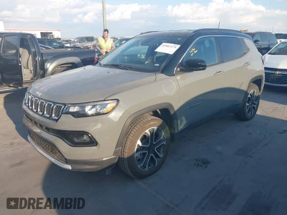 2024 Jeep Compass Limited with VIN 3C4NJDCNXRT596798, listed as a IAAI auction lot 43507175 with 49,319 mi miles and . Bid and sale history available at DreamBid. Image 17.