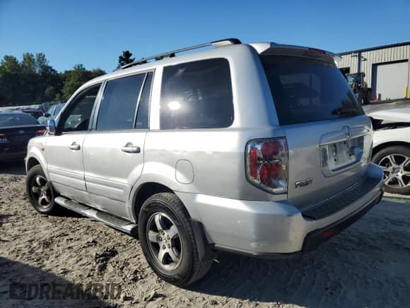 2006 Honda Pilot EX-L with VIN 2HKYF18726H553088, listed as a Copart auction lot 85085765 with Not provided miles and Clean title. Bid and sale history available at DreamBid. Image 2.