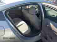 2017 Chevrolet Cruze LS z VIN 1G1BC5SMXH7277036, wystawiony jako IAAI lot #43484591 z przebiegiem 141 941 mil mil oraz . Historia ofert i sprzedaży dostępna na DreamBid. Obrazek 8.