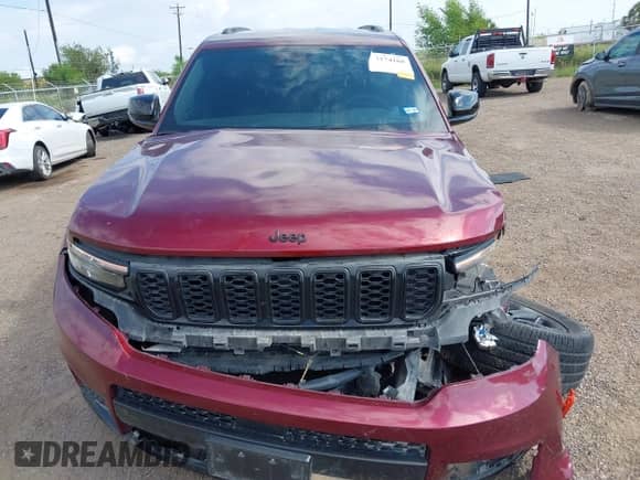 2023 Jeep Grand Cherokee Laredo z VIN 1C4RJJAG0P8797819, wystawiony jako IAAI lot #43174168 z przebiegiem 26 971 mil mil oraz . Historia ofert i sprzedaży dostępna na DreamBid. Obrazek 13.