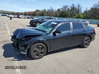 2021 Hyundai Elantra SEL с VIN KMHLM4AG3MU164745, выставлен на аукционе Copart как лот 68170685 с пробегом 68 927 миль миль и Списание • Salvage title. История ставок и продаж доступна на DreamBid. Изображение 1.