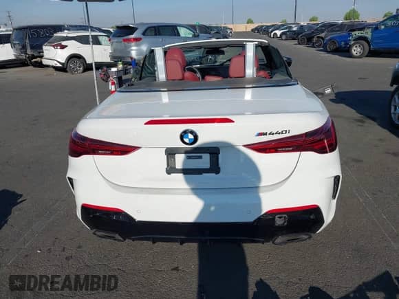 2025 BMW 4 Series M440i with VIN WBA63DB09SCU30887, listed as a IAAI auction lot 42927756 with Not provided miles and . Bid and sale history available at DreamBid. Image 17.