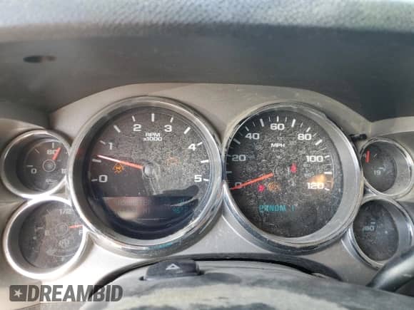 2011 Chevrolet Silverado 2500HD LT z VIN 1GC1KXC83BF109013, wystawiony jako Copart lot #68143465 z przebiegiem 161 921 mil mil oraz Szkoda całkowita • Salvage title. Historia ofert i sprzedaży dostępna na DreamBid. Obrazek 9.