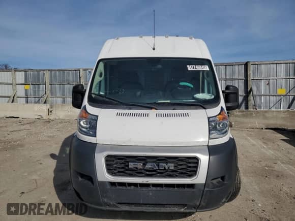 2019 Ram ProMaster Cargo z VIN 3C6URVHG7KE564848, wystawiony jako Copart lot #47746845 z przebiegiem 123 181 mil mil oraz Czysty tytuł • Clean title. Historia ofert i sprzedaży dostępna na DreamBid. Obrazek 5.