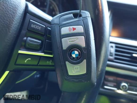 2015 BMW 5 Series 528i xDrive with VIN WBA5A7C53FD626613, listed as a IAAI auction lot 42995532 with 132,526 mi miles and . Bid and sale history available at DreamBid. Image 11.