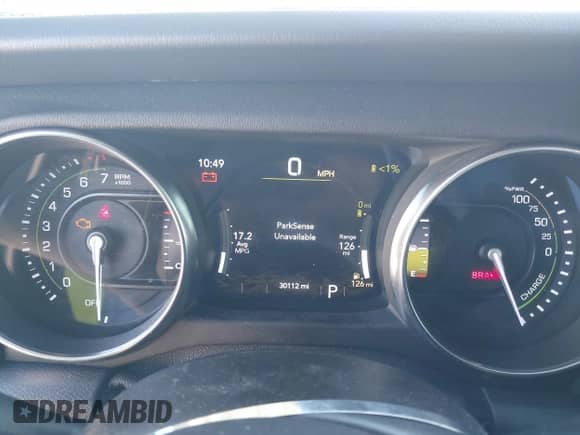 2021 Jeep Wrangler Unlimited Sahara with VIN 1C4JJXP68MW863992, listed as a IAAI auction lot 40618902 with 30,112 mi miles and . Bid and sale history available at DreamBid. Image 7.