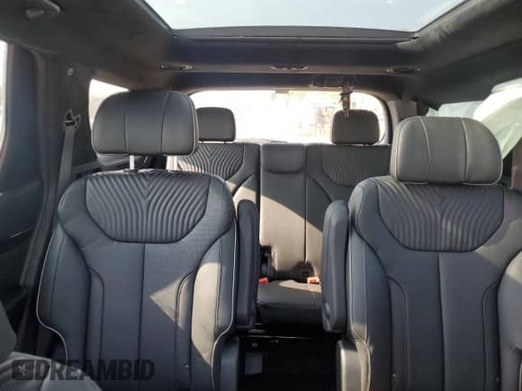 2025 Hyundai Palisade Calligraphy с VIN KM8R7DGE5SU926624, выставлен на аукционе Copart как лот 60444705 с пробегом 367 миль миль и Списание • Salvage title. История ставок и продаж доступна на DreamBid. Изображение 10.