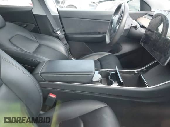 2021 Tesla Model Y Long Range with VIN 5YJYGDEE0MF095080, listed as a IAAI auction lot 42931169 with Not provided miles and . Bid and sale history available at DreamBid. Image 5.