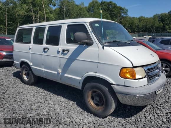 2000 Dodge RAM with VIN 2B4HB15Y0YK130059, listed as a Copart auction lot 67737565 with Not provided miles and Clean title. Bid and sale history available at DreamBid. Image 4.