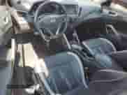 2013 Hyundai Veloster Turbo с VIN KMHTC6AE4DU106074, выставлен на аукционе Copart как лот 67664655 с пробегом 40 812 миль миль и Списание • Salvage title. История ставок и продаж доступна на DreamBid. Изображение 8.