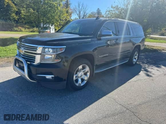 2016 Chevrolet Suburban LTZ z VIN 1GNSKJKC8GR133621, wystawiony jako Copart lot #87215695 z przebiegiem 315 858 mil mil oraz Czysty tytuł • Clean title. Historia ofert i sprzedaży dostępna na DreamBid. Obrazek 2.