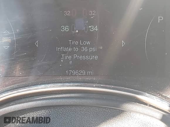 2020 Jeep Grand Cherokee Summit с VIN 1C4RJFJT4LC111122, выставлен на аукционе IAAI как лот 41235987 с пробегом 179 629 миль миль и . История ставок и продаж доступна на DreamBid. Изображение 15.