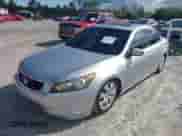 2009 Honda Accord EX-L z VIN 1HGCP258X9A157093, wystawiony jako IAAI lot #42413619 z przebiegiem 173 737 mil mil oraz . Historia ofert i sprzedaży dostępna na DreamBid. Obrazek 2.