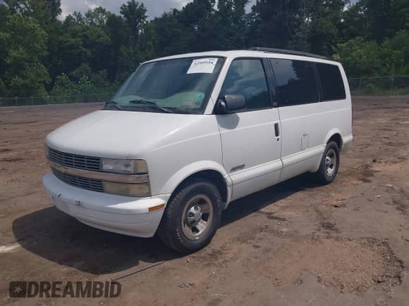 2001 Chevrolet Astro с VIN 1GNDM19W01B119859, выставлен на аукционе IAAI как лот 42969914 с пробегом 123 625 миль миль и . История ставок и продаж доступна на DreamBid. Изображение 2.