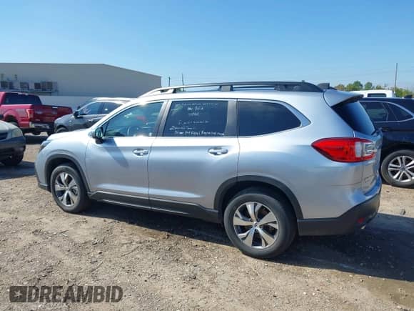 2025 Subaru Ascent Premium с VIN 4S4WMADD0S3414183, выставлен на аукционе IAAI как лот 43540609 с пробегом 10 505 миль миль и . История ставок и продаж доступна на DreamBid. Изображение 14.