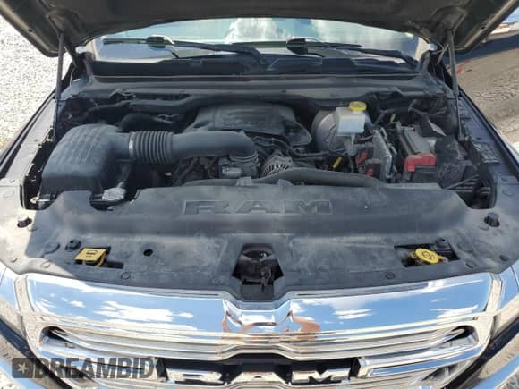 2019 Ram 1500 Laramie z VIN 1C6SRFDT5KN848846, wystawiony jako Copart lot #63485425 z przebiegiem 135 596 mil mil oraz Szkoda całkowita • Salvage title. Historia ofert i sprzedaży dostępna na DreamBid. Obrazek 11.