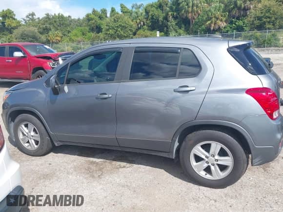 2020 Chevrolet Trax LS with VIN 3GNCJKSB8LL145936, listed as a IAAI auction lot 43311403 with 92,852 mi miles and . Bid and sale history available at DreamBid. Image 14.