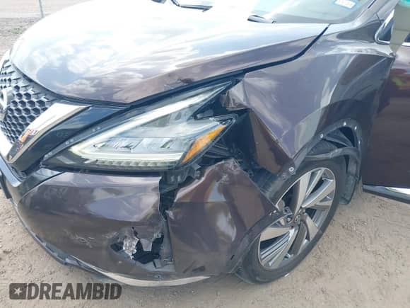 2020 Nissan Murano SL z VIN 5N1AZ2CJ5LN150831, wystawiony jako IAAI lot #42047857 z przebiegiem 56 783 mil mil oraz . Historia ofert i sprzedaży dostępna na DreamBid. Obrazek 6.