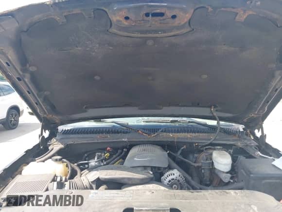 2004 Chevrolet Silverado 1500 Z71 z VIN 1GCEK19TX4E142481, wystawiony jako IAAI lot #42724167 z przebiegiem 183 644 mil mil oraz . Historia ofert i sprzedaży dostępna na DreamBid. Obrazek 10.