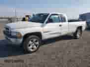 1999 Dodge 1500 with VIN 3B7HF13Y6XG220581, listed as a Copart auction lot 72070495 with 147,831 mi miles and Salvage title. Bid and sale history available at DreamBid. Image 1.