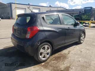 2021 Chevrolet Spark LS z VIN KL8CA6SA8MC705516, wystawiony jako Copart lot #84960805 z przebiegiem 69 221 mil mil oraz Czysty tytuł • Clean title. Historia ofert i sprzedaży dostępna na DreamBid. Obrazek 3.