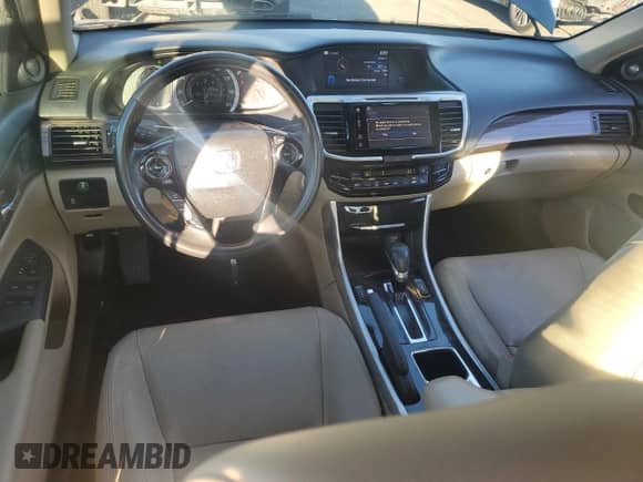 2017 Honda Accord EX-L with VIN 1HGCR2F86HA156272, listed as a Copart auction lot 82681365 with 121,280 mi miles and Salvage title. Bid and sale history available at DreamBid. Image 8.