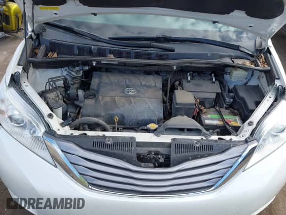 2016 Toyota Sienna XLE with VIN 5TDYK3DC8GS738204, listed as a IAAI auction lot 41105430 with 109,248 mi miles and . Bid and sale history available at DreamBid. Image 10.