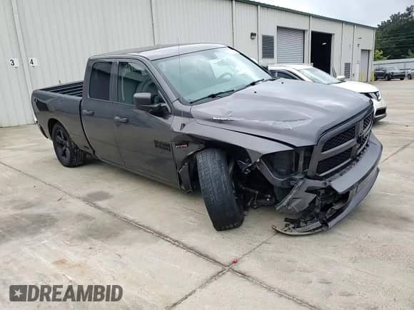 2017 Ram 1500 Express z VIN 1C6RR7FT1HS678514, wystawiony jako Copart lot #68914665 z przebiegiem 183 010 mil mil oraz Szkoda całkowita • Salvage title. Historia ofert i sprzedaży dostępna na DreamBid. Obrazek 13.