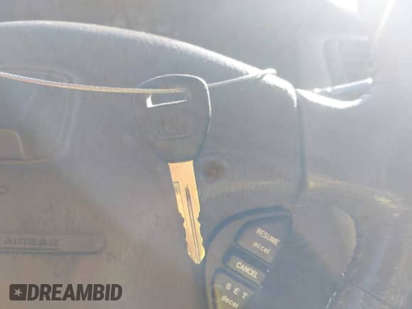 2002 Honda Accord EX с VIN 1HGCG16552A066253, выставлен на аукционе IAAI как лот 43423211 с пробегом 244 709 миль миль и . История ставок и продаж доступна на DreamBid. Изображение 11.