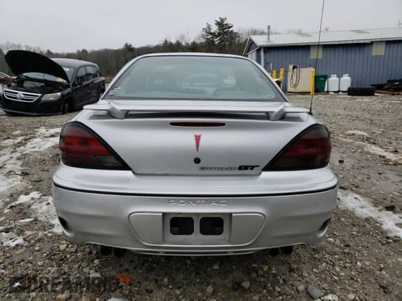 2001 Pontiac Grand Am GT1 с VIN 1G2NV52E31C236580, выставлен на аукционе Copart как лот 83085894 с пробегом 114 381 миль миль и Списание • Salvage title. История ставок и продаж доступна на DreamBid. Изображение 6.