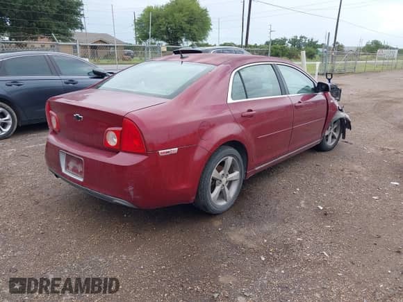 2008 Chevrolet Malibu 2LT с VIN 1G1ZJ57B18F257436, выставлен на аукционе IAAI как лот 42629827 с пробегом 160 803 миль миль и . История ставок и продаж доступна на DreamBid. Изображение 4.