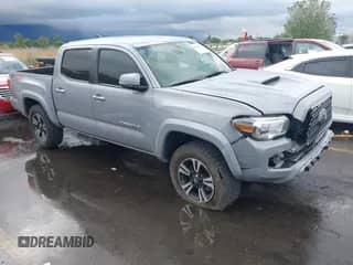 2019 Toyota Tacoma SR z VIN 5TFCZ5AN5KX175820, wystawiony jako IAAI lot #42249185 z przebiegiem 85 511 mil mil oraz . Historia ofert i sprzedaży dostępna na DreamBid. Obrazek 1.