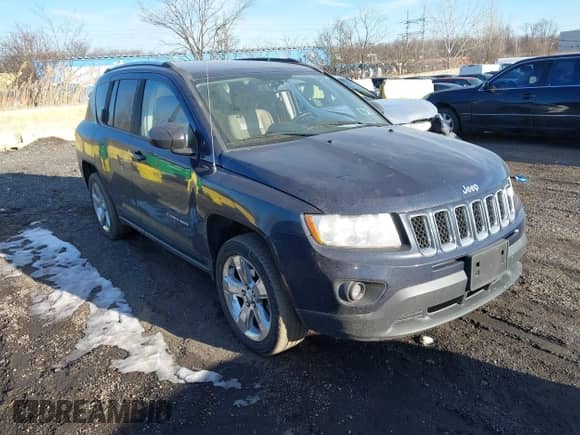 2012 Jeep Compass Limited с VIN 1C4NJDCB0CD664366, выставлен на аукционе IAAI как лот 41563673 с пробегом 94 603 миль миль и . История ставок и продаж доступна на DreamBid. Изображение 1.