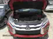 2021 Mitsubishi Outlander ES z VIN JA4ARUAU7MU009998, wystawiony jako IAAI lot #42561632 z przebiegiem 56 743 mil mil oraz . Historia ofert i sprzedaży dostępna na DreamBid. Obrazek 10.