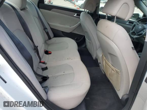 2015 Hyundai Sonata SE с VIN 5NPE24AF0FH177038, выставлен на аукционе Copart как лот 71650005 с пробегом 157 423 миль миль и Чистый • Clean title. История ставок и продаж доступна на DreamBid. Изображение 10.