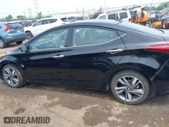 2014 Hyundai Elantra SE с VIN KMHDH4AE3EU058384, выставлен на аукционе IAAI как лот 42695074 с пробегом 61 084 миль миль и . История ставок и продаж доступна на DreamBid. Изображение 14.