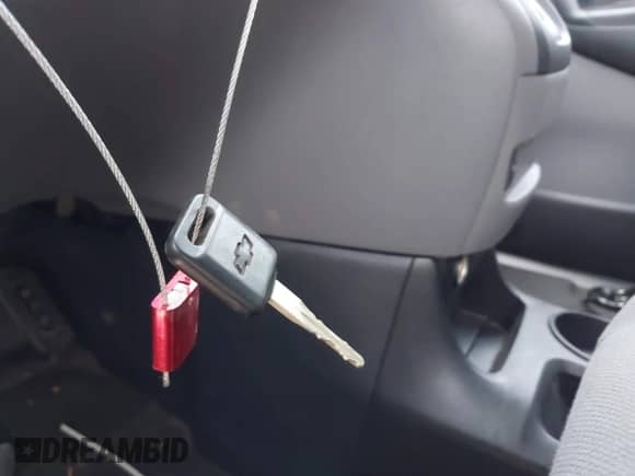 2015 Chevrolet City Express Cargo LS z VIN 3N63M0YN2FK700523, wystawiony jako IAAI lot #41947636 z przebiegiem 78 209 mil mil oraz . Historia ofert i sprzedaży dostępna na DreamBid. Obrazek 11.