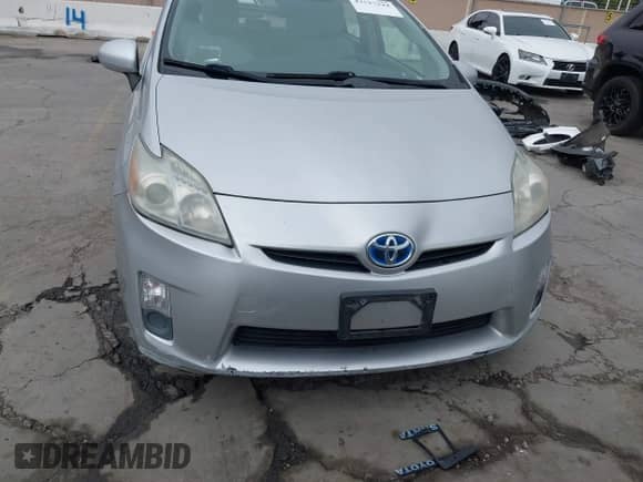2011 Toyota Prius III z VIN JTDKN3DU1B0271564, wystawiony jako IAAI lot #43517324 z przebiegiem 251 997 mil mil oraz . Historia ofert i sprzedaży dostępna na DreamBid. Obrazek 12.