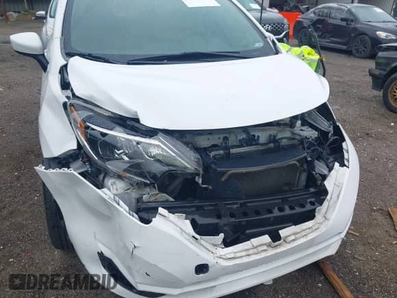 2017 Nissan Note SV с VIN 3N1CE2CP8HL358404, выставлен на аукционе IAAI как лот 42329180 с пробегом 88 887 миль миль и . История ставок и продаж доступна на DreamBid. Изображение 6.