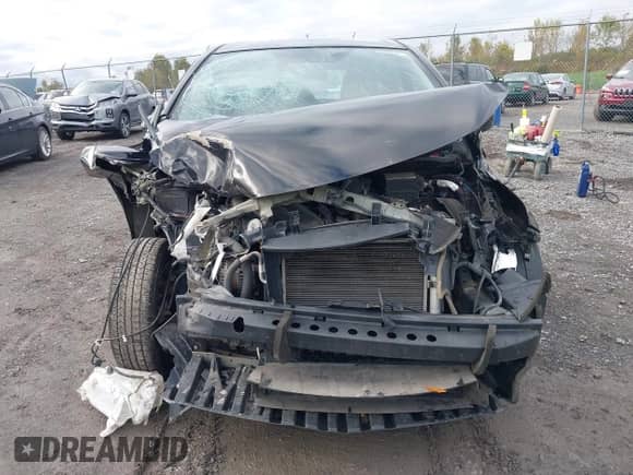 2016 Nissan Note SV z VIN 3N1CE2CP4GL391737, wystawiony jako IAAI lot #40532707 z przebiegiem 72 104 mil mil oraz . Historia ofert i sprzedaży dostępna na DreamBid. Obrazek 6.