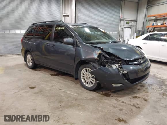 2010 Toyota Sienna XLE с VIN 5TDYK4CC2AS309994, выставлен на аукционе IAAI как лот 41487495 с пробегом Не указан миль и . История ставок и продаж доступна на DreamBid. Изображение 1.