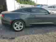 2018 Chevrolet Camaro 1LS с VIN 1G1FA1RX8J0136299, выставлен на аукционе Copart как лот 54004345 с пробегом 49 715 миль миль и Списание • Salvage title. История ставок и продаж доступна на DreamBid. Изображение 14.