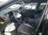 2017 Hyundai Santa Fe SE Ultimate z VIN KM8SR4HF3HU251660, wystawiony jako Copart lot #81108295 z przebiegiem 134 380 mil mil oraz Szkoda całkowita • Salvage title. Historia ofert i sprzedaży dostępna na DreamBid. Obrazek 7.