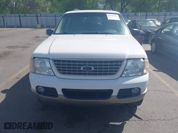 2003 Ford Explorer Eddie Bauer z VIN 1FMZU74K13UC38755, wystawiony jako IAAI lot #42238569 z przebiegiem 216 081 mil mil oraz . Historia ofert i sprzedaży dostępna na DreamBid. Obrazek 6.
